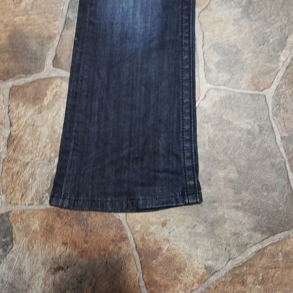 Miss Me Jean's - Picture 4 of 6